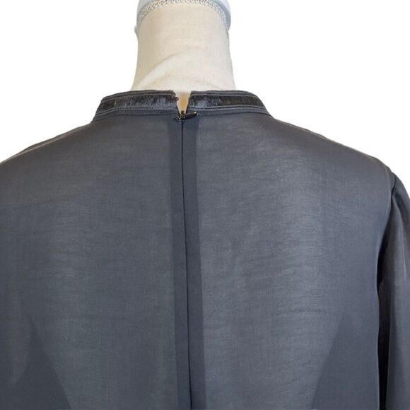 Reiss Kris Chiffon Top Black with Peekaboo Neck Cutout Silky Elegant Size 10 - Picture 5 of 13